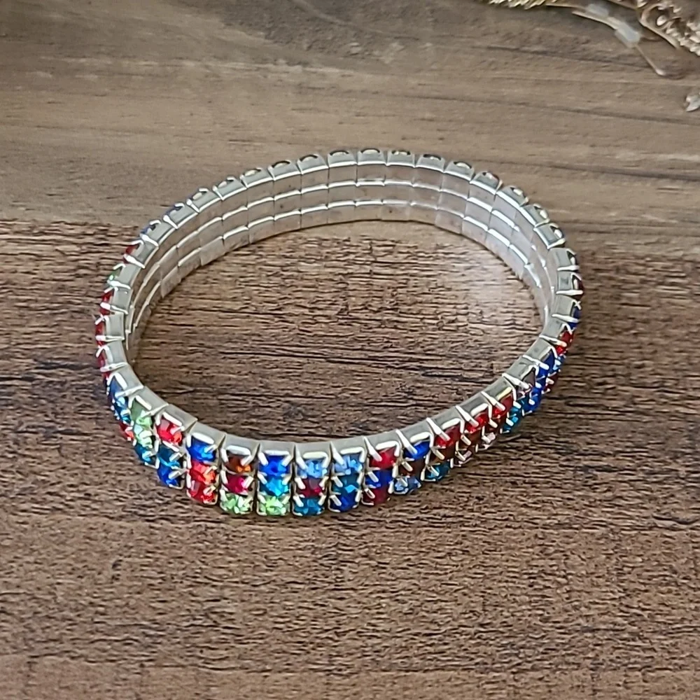 NEW Colorful Rhinestone Bracelet - Picture 2 of 3